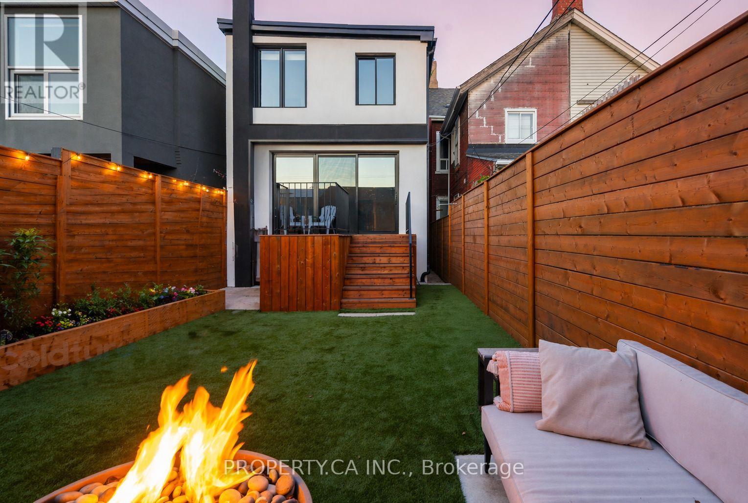 268 Euclid Avenue, Toronto, Ontario  M6J 2K2 - Photo 35 - C13025804