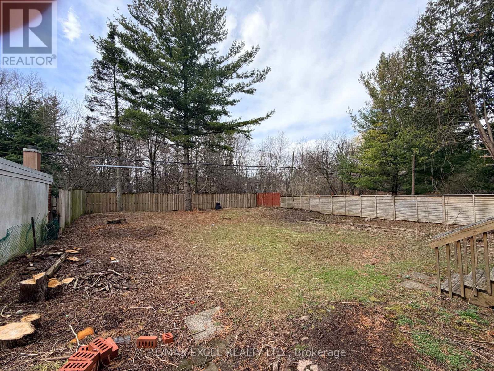 43 Hemford Crescent, Toronto, Ontario  M3B 2S4 - Photo 2 - C13025806