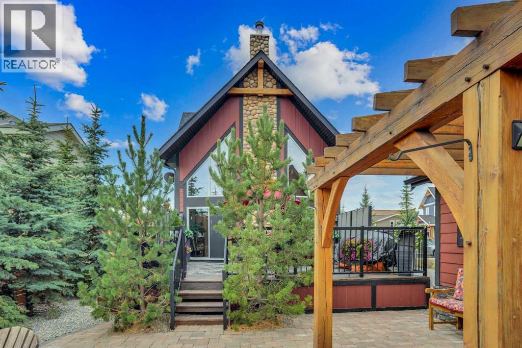 210 Cottageclub Crescent, Rural Rocky View County, Alberta  T4C 1B1 - Photo 25 - A2291756