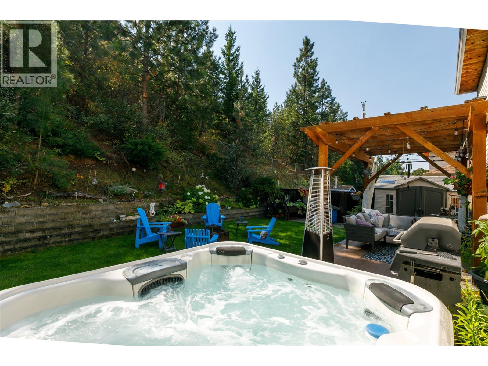 2207 Shannon Ridge Drive, West Kelowna, British Columbia  V4T 2L1 - Photo 11 - 10384276