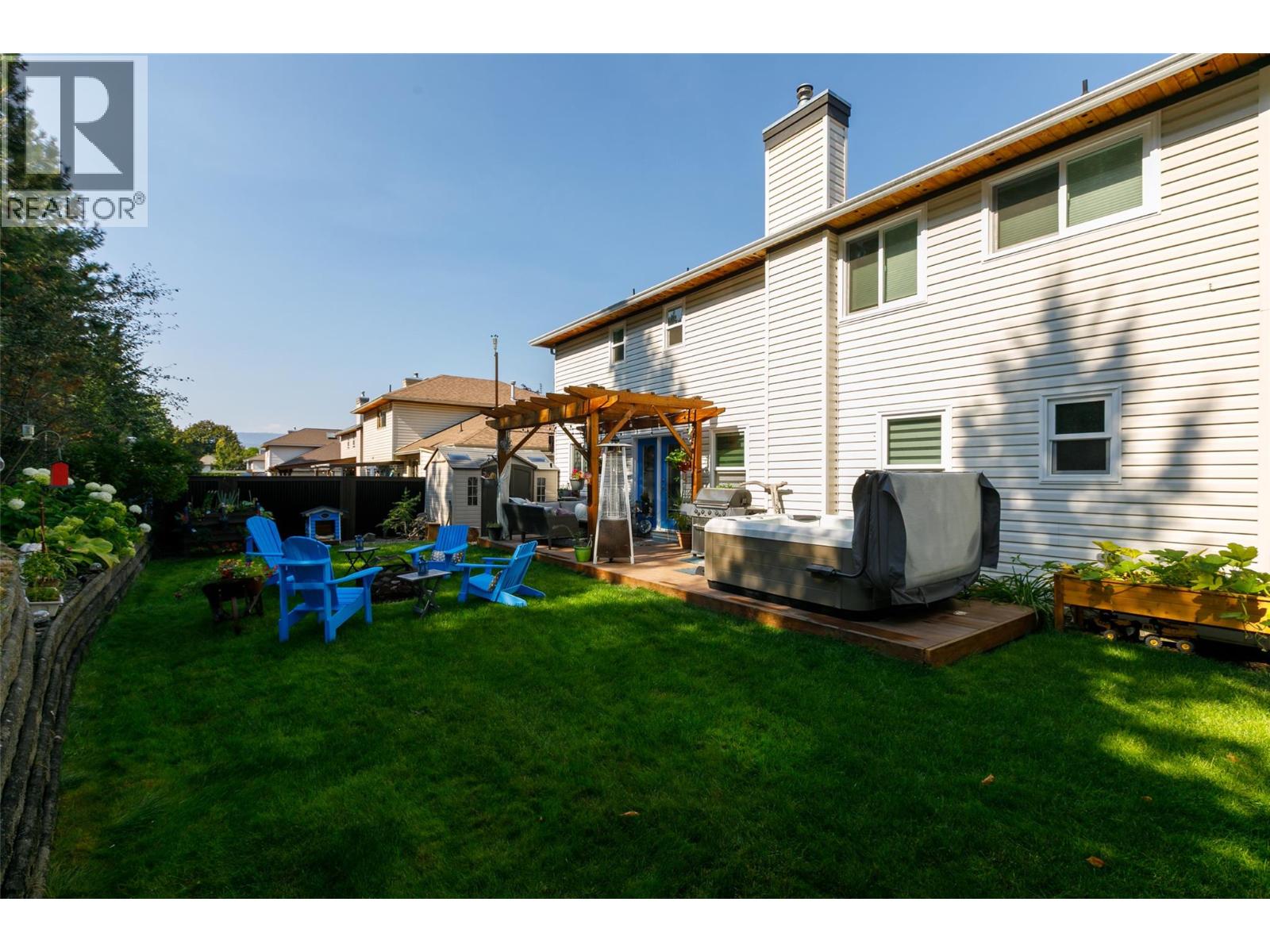 2207 Shannon Ridge Drive, West Kelowna, British Columbia  V4T 2L1 - Photo 4 - 10384276