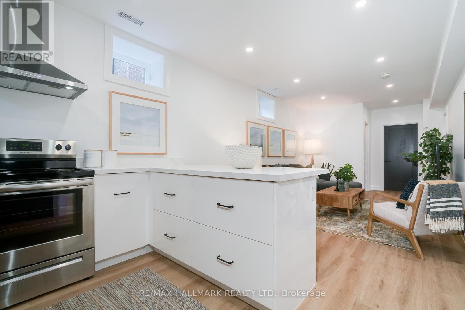 Lower - 47 Park Street, Toronto, Ontario  M1N 2N4 - Photo 7 - E13025658