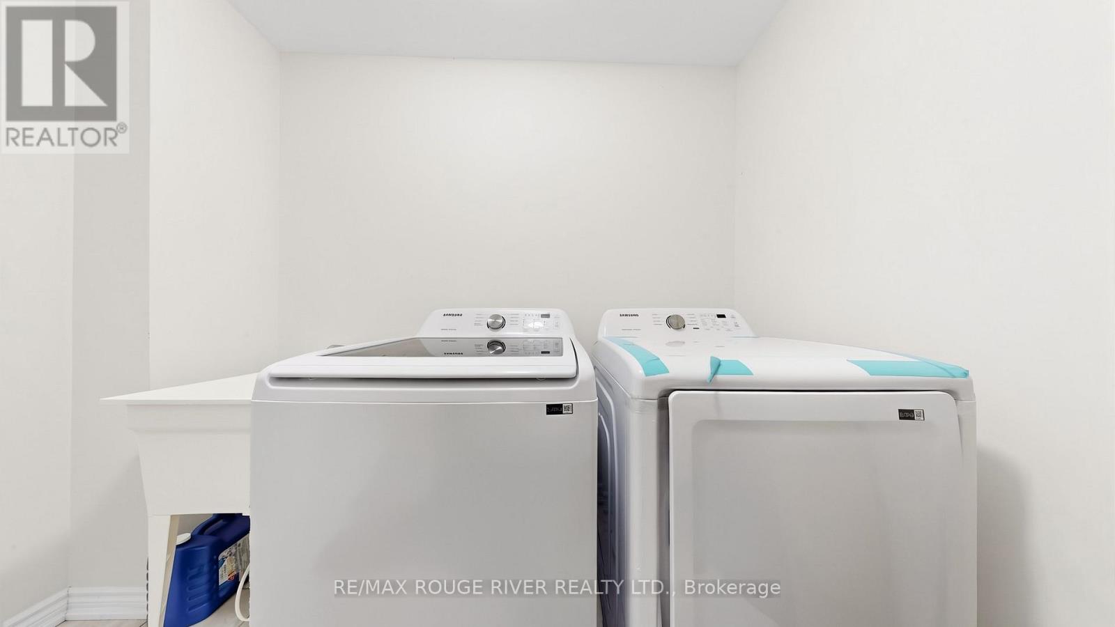 1099 Cameo Street, Pickering, Ontario  L1V 1N8 - Photo 37 - E13025764