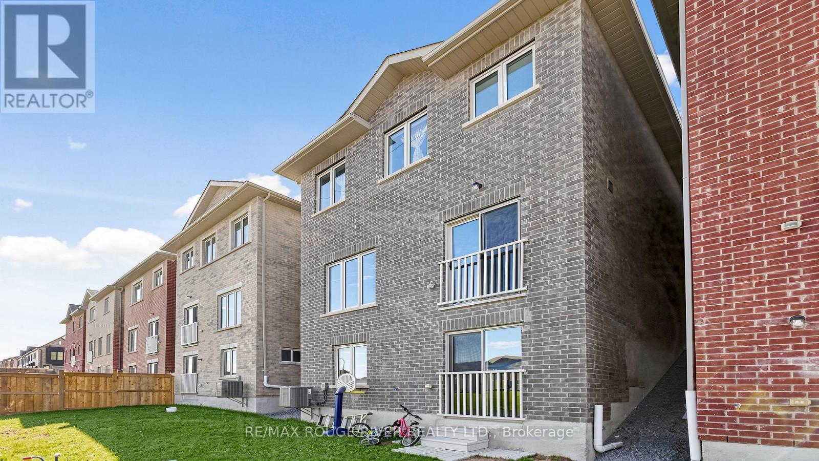 1099 Cameo Street, Pickering, Ontario  L1V 1N8 - Photo 41 - E13025764