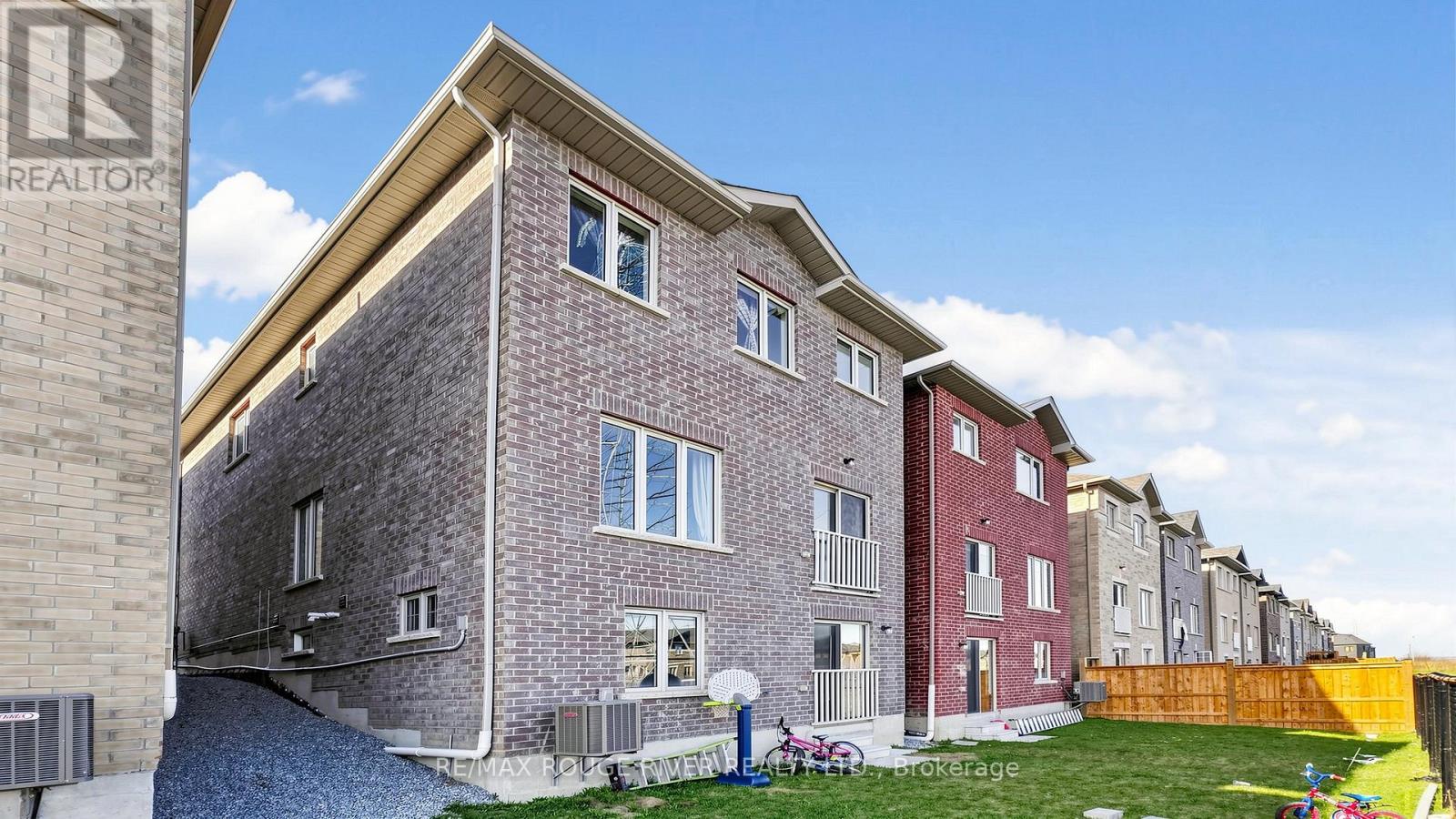 1099 Cameo Street, Pickering, Ontario  L1V 1N8 - Photo 42 - E13025764