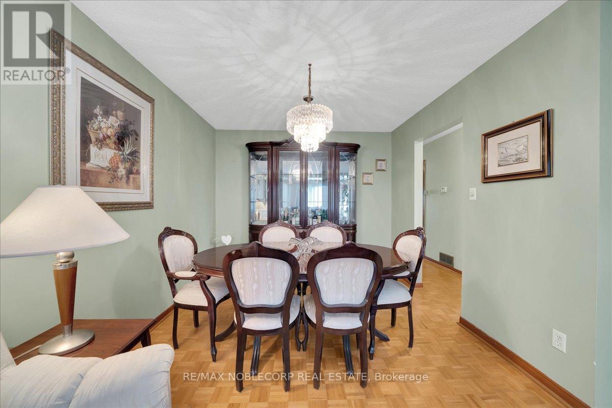 175 Oliver Lane, Vaughan, Ontario  L6A 1A9 - Photo 11 - N13025598