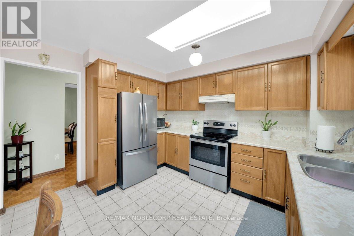 175 Oliver Lane, Vaughan, Ontario  L6A 1A9 - Photo 16 - N13025598