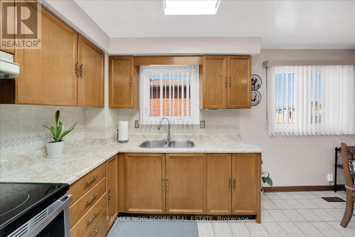 175 Oliver Lane, Vaughan, Ontario  L6A 1A9 - Photo 17 - N13025598