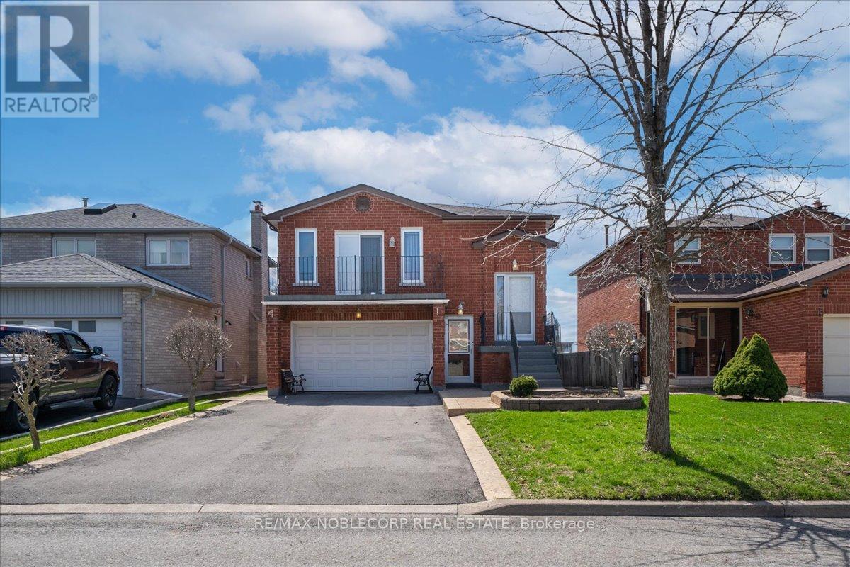 175 Oliver Lane, Vaughan, Ontario  L6A 1A9 - Photo 2 - N13025598