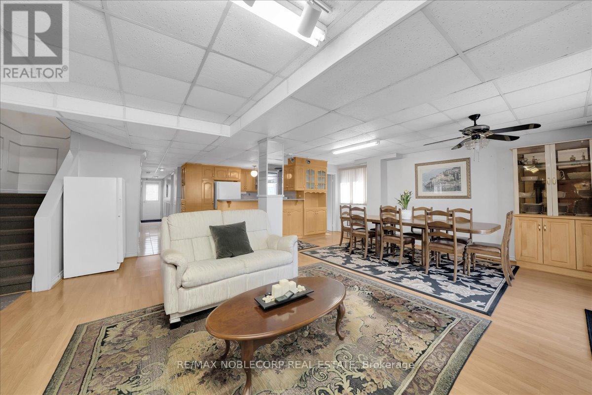 175 Oliver Lane, Vaughan, Ontario  L6A 1A9 - Photo 28 - N13025598