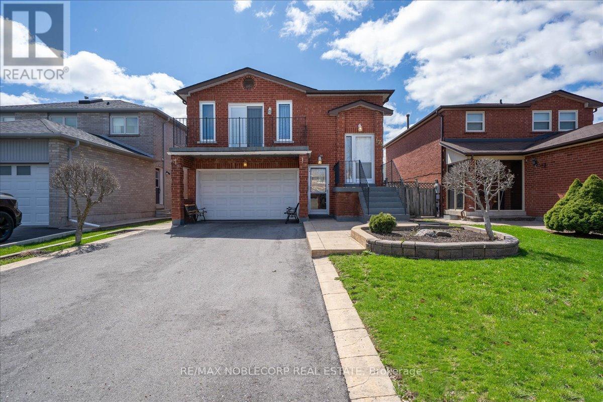 175 Oliver Lane, Vaughan, Ontario  L6A 1A9 - Photo 3 - N13025598