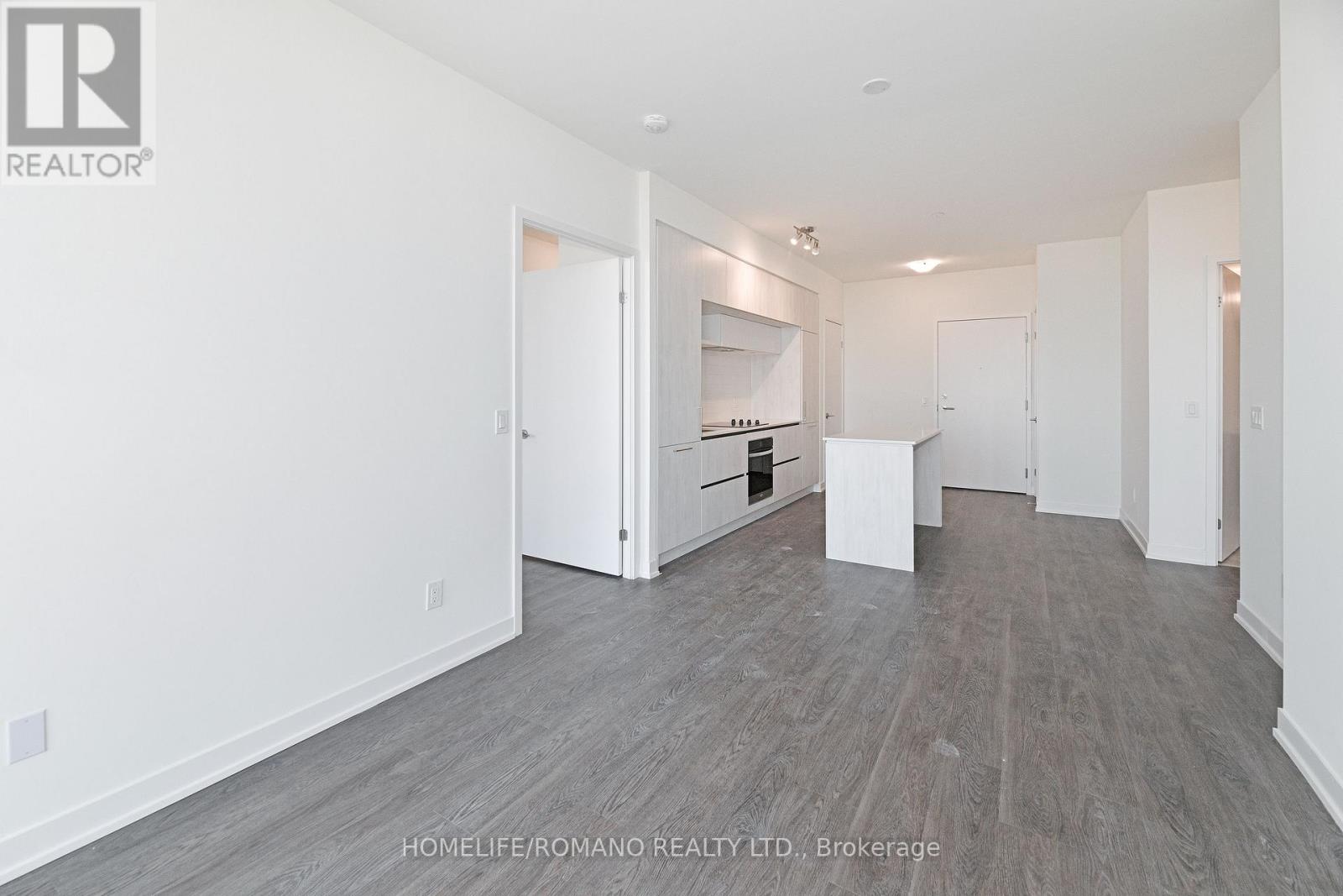 806 - 6 David Eyer Road, Richmond Hill, Ontario  L4S 1M4 - Photo 4 - N13025614