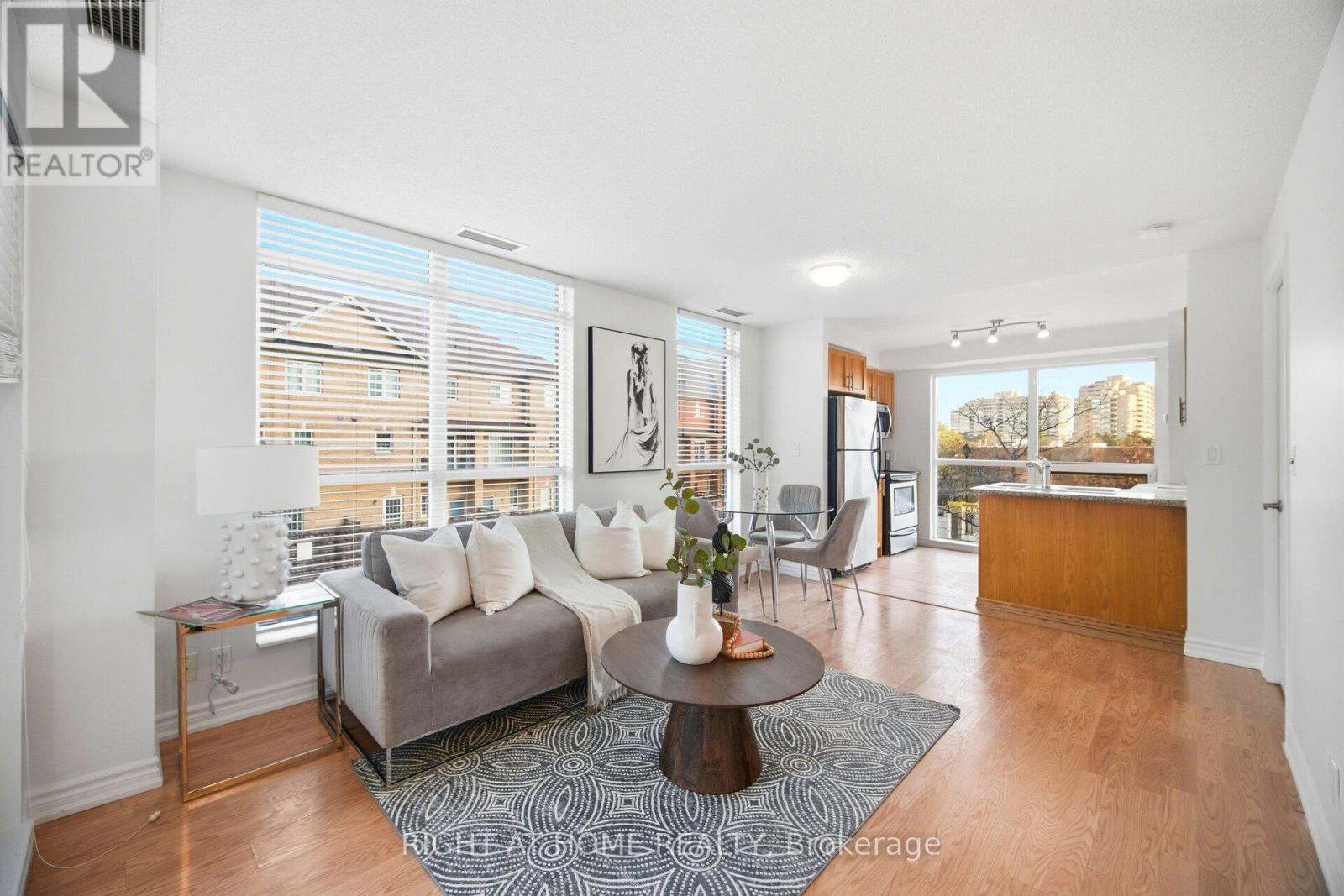 211 - 18 Harding Boulevard, Richmond Hill, Ontario  L4C 0T3 - Photo 12 - N13025664