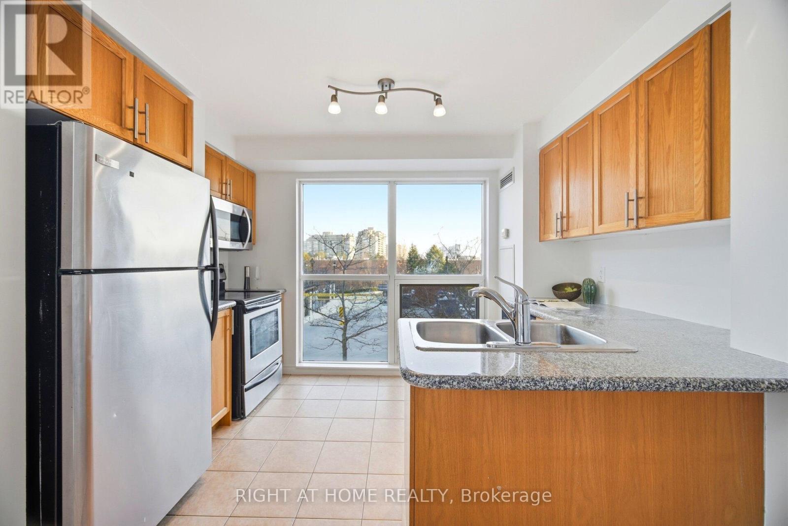 211 - 18 Harding Boulevard, Richmond Hill, Ontario  L4C 0T3 - Photo 17 - N13025664