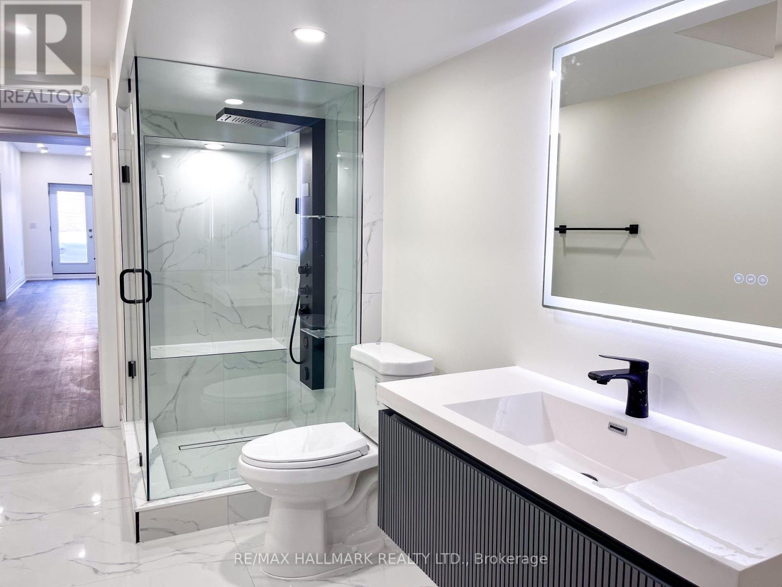 Lower Level - 22 Direzze Court, Richmond Hill, Ontario  L4C 7V8 - Photo 11 - N13025670