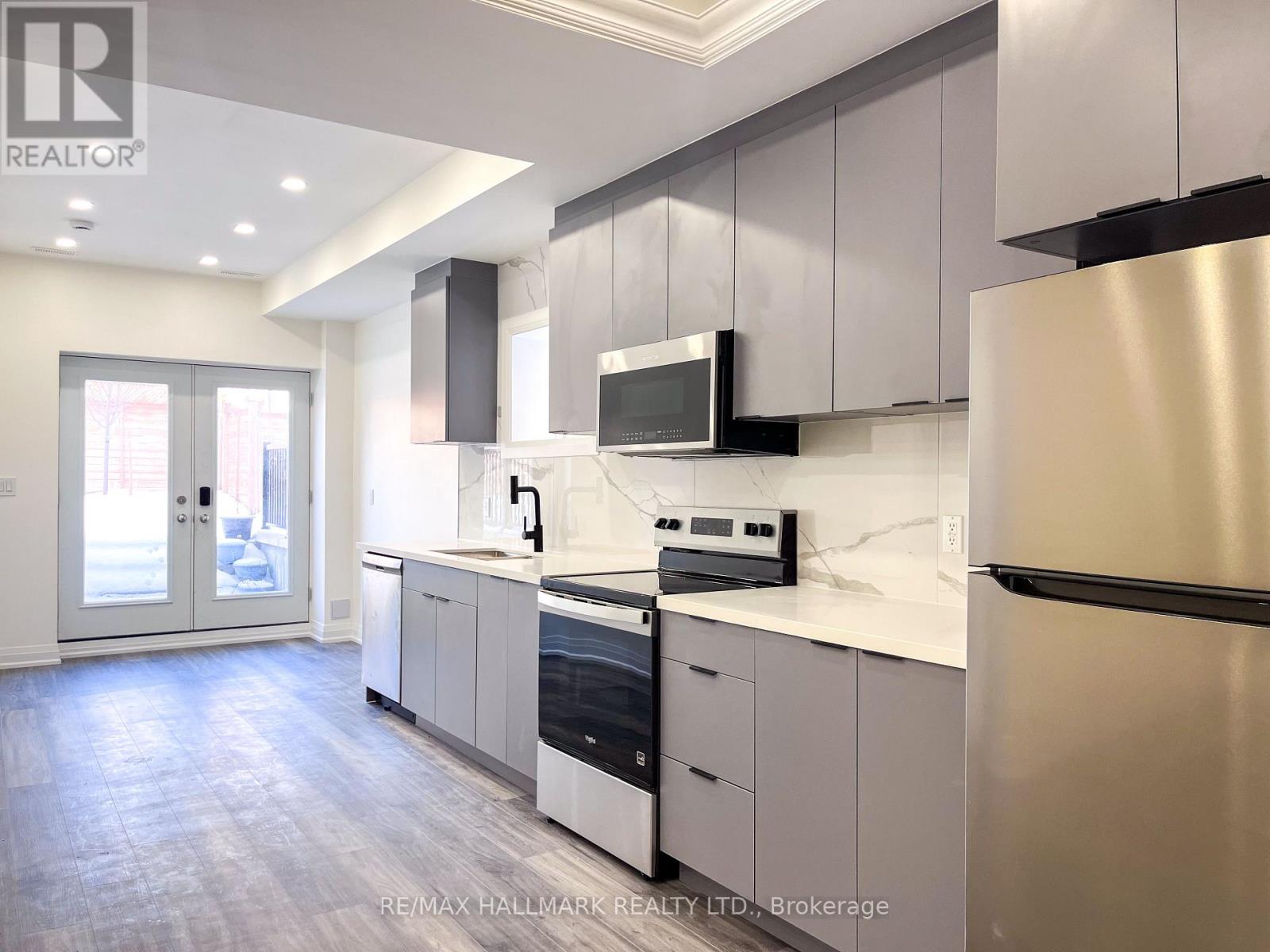 Lower Level - 22 Direzze Court, Richmond Hill, Ontario  L4C 7V8 - Photo 4 - N13025670