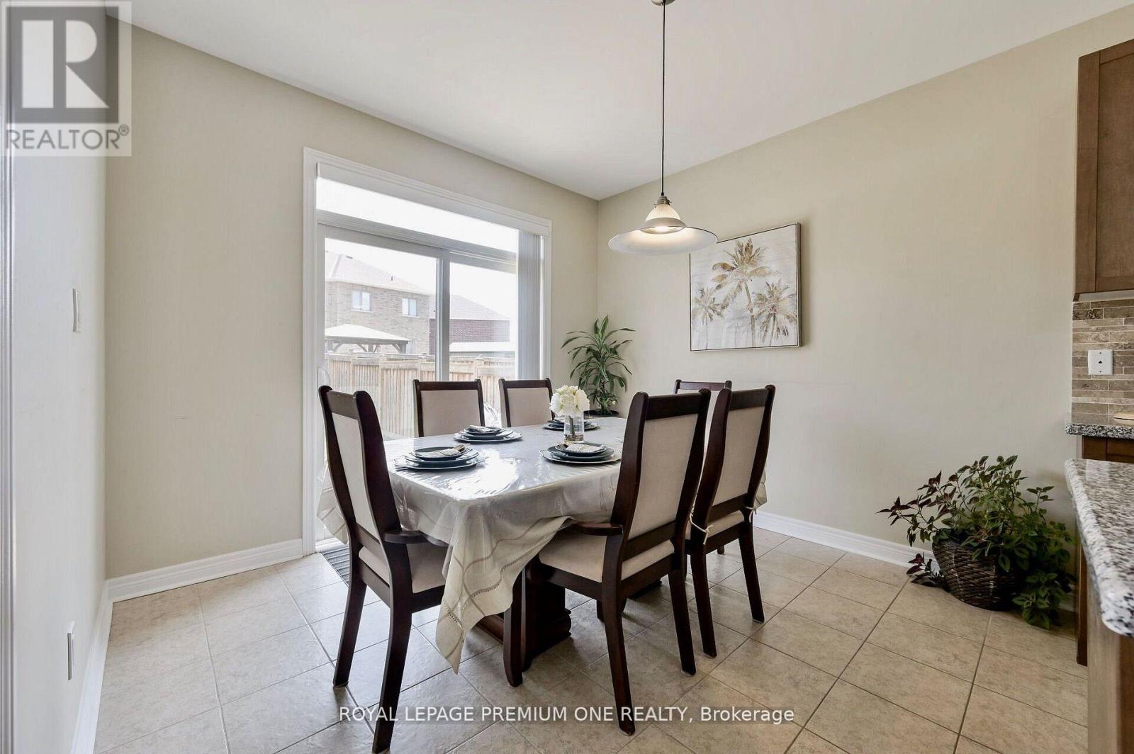 166 Sharpe Crescent, New Tecumseth (Tottenham), Ontario  L0G 1W0 - Photo 14 - N13025676