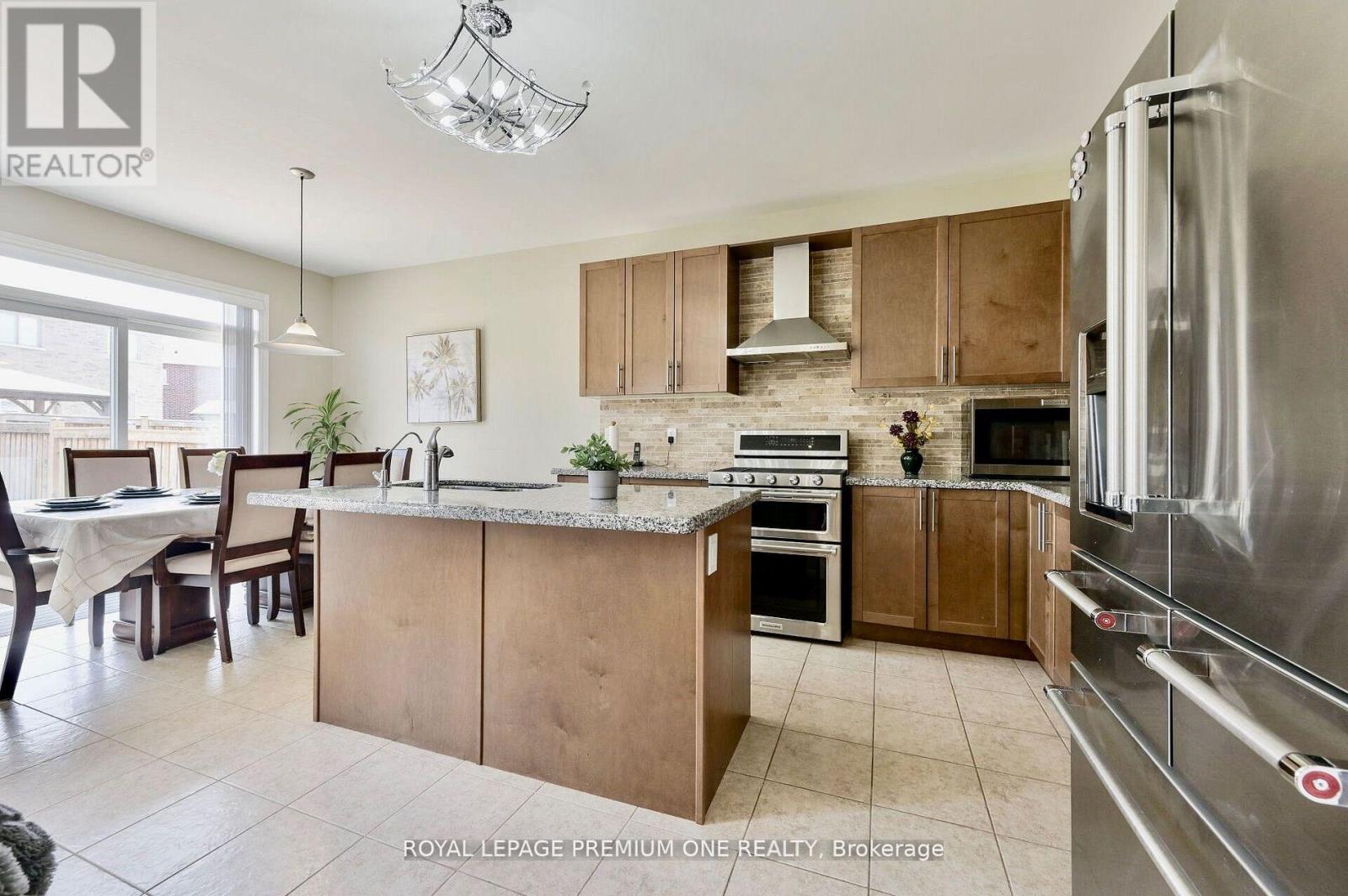 166 Sharpe Crescent, New Tecumseth (Tottenham), Ontario  L0G 1W0 - Photo 19 - N13025676