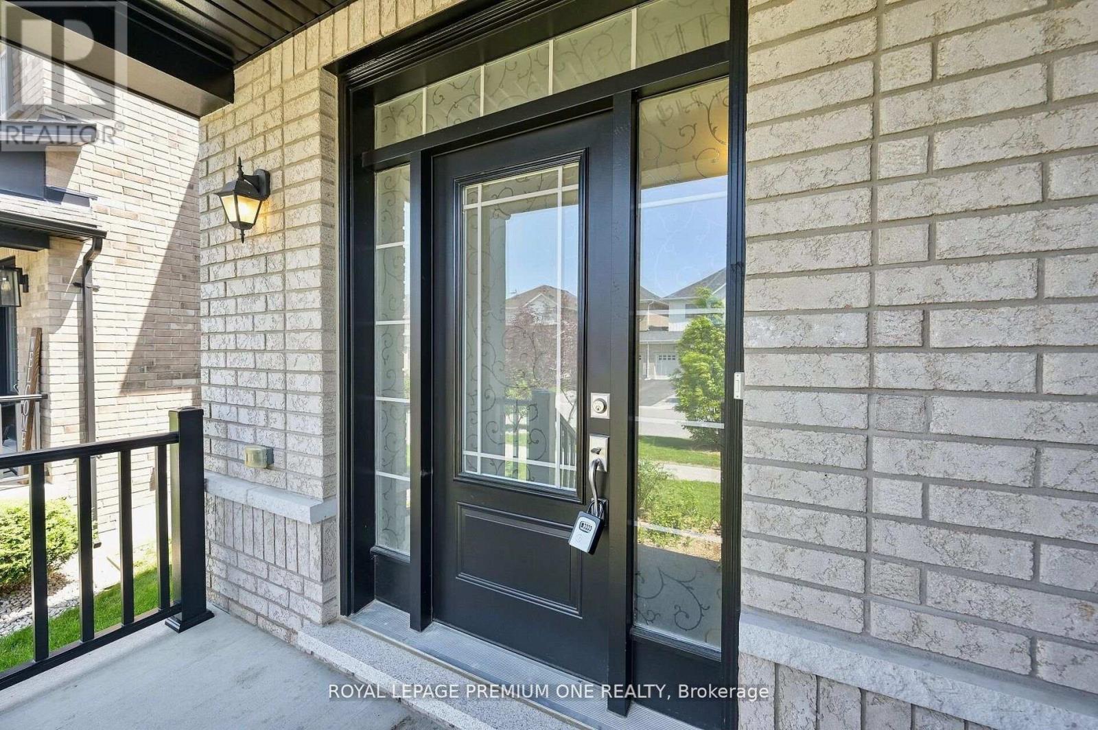 166 Sharpe Crescent, New Tecumseth (Tottenham), Ontario  L0G 1W0 - Photo 6 - N13025676