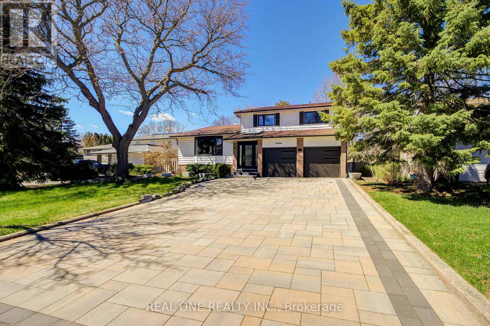 14 Brookfield Court, Markham, Ontario  L3P 2W9 - Photo 2 - N13025736