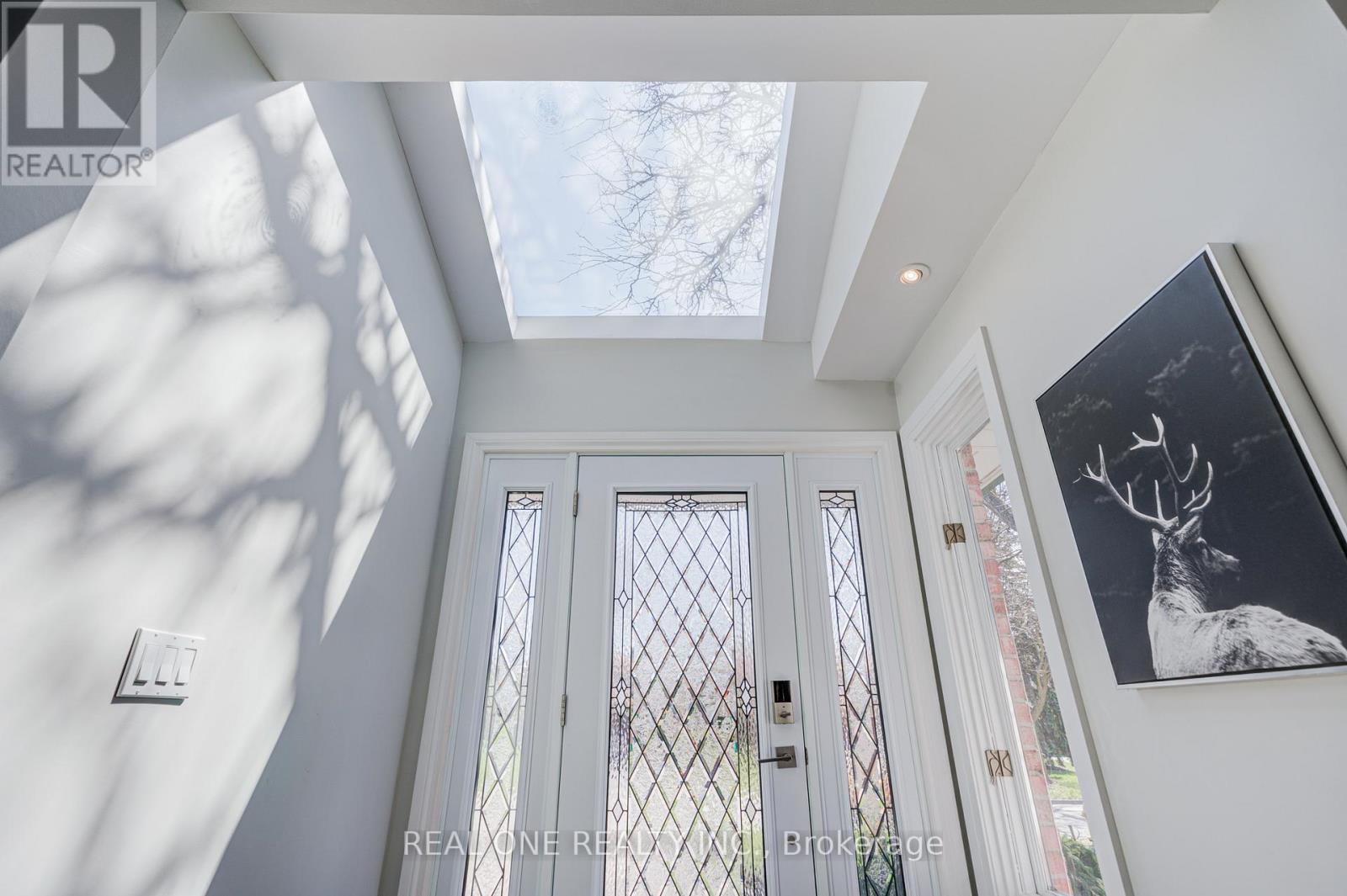 14 Brookfield Court, Markham, Ontario  L3P 2W9 - Photo 5 - N13025736