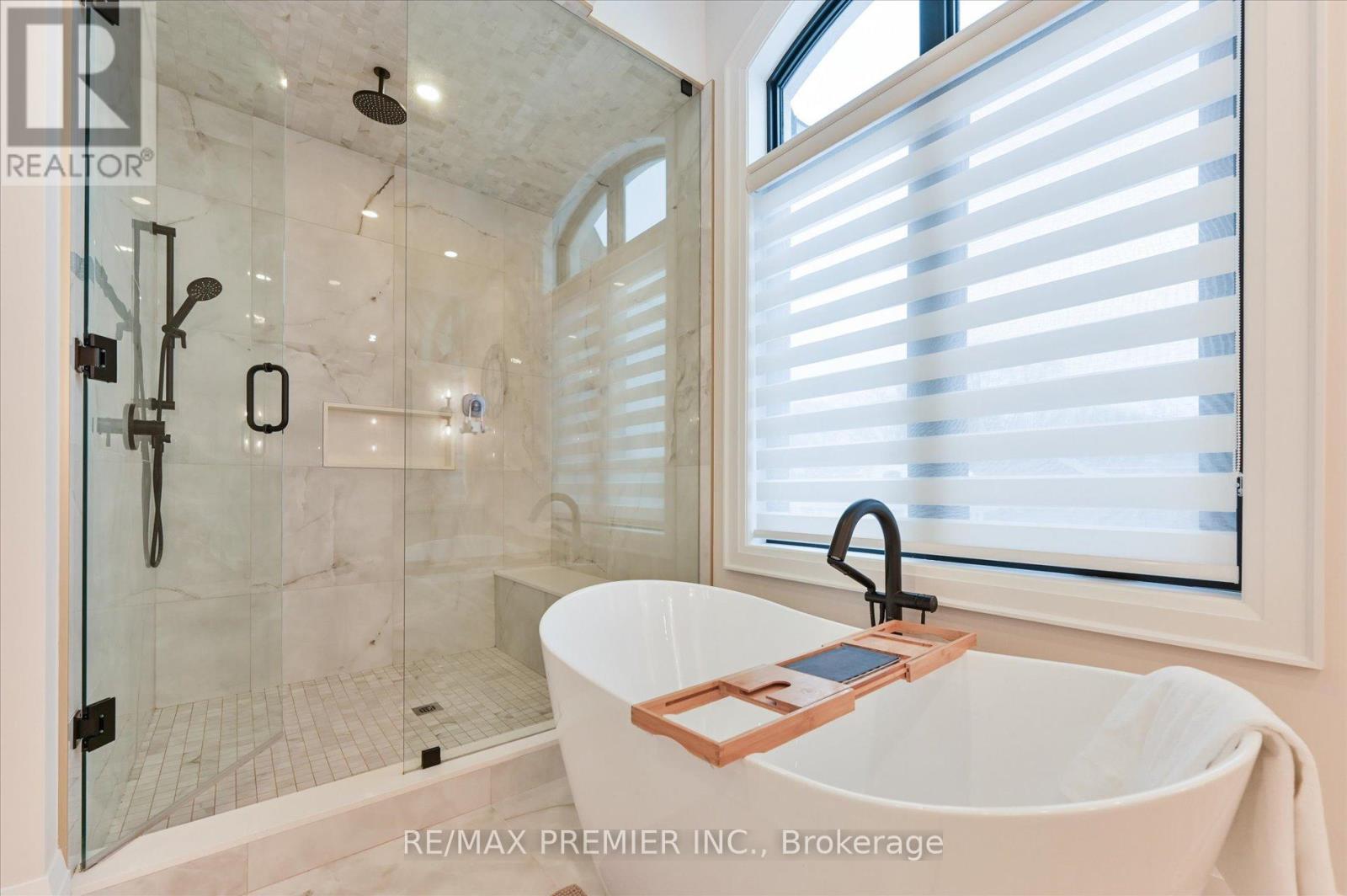 127 Carmela Avenue, Richmond Hill, Ontario  L4E 2V6 - Photo 31 - N13025766