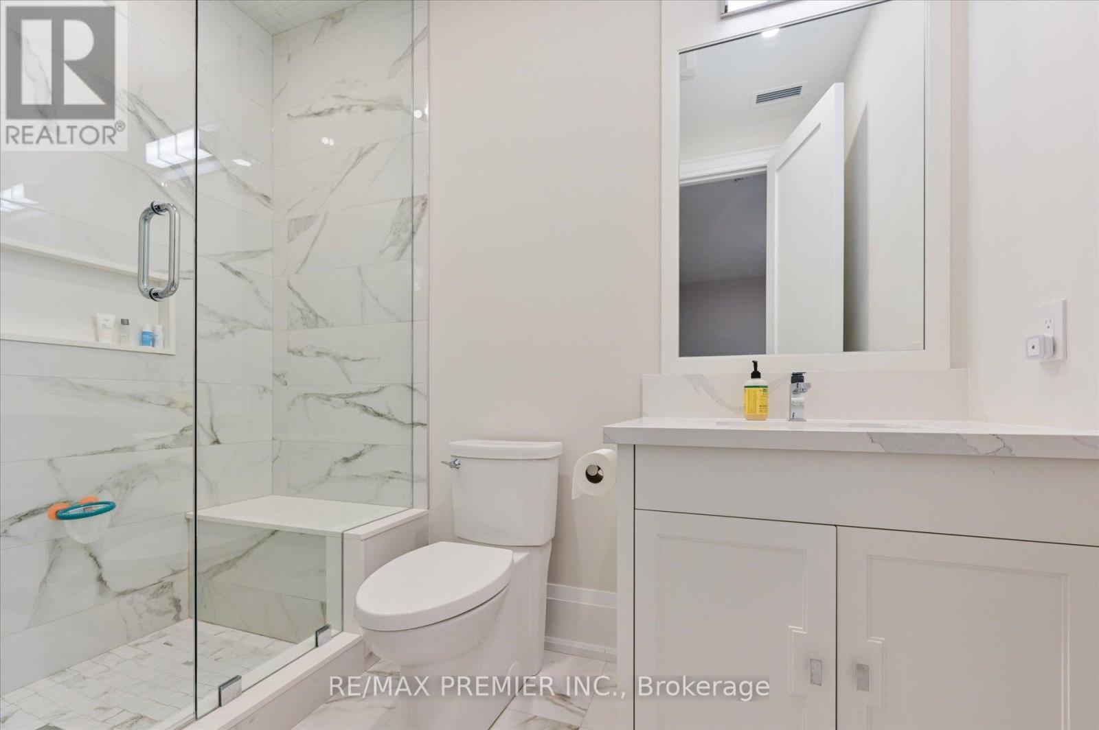 127 Carmela Avenue, Richmond Hill, Ontario  L4E 2V6 - Photo 35 - N13025766