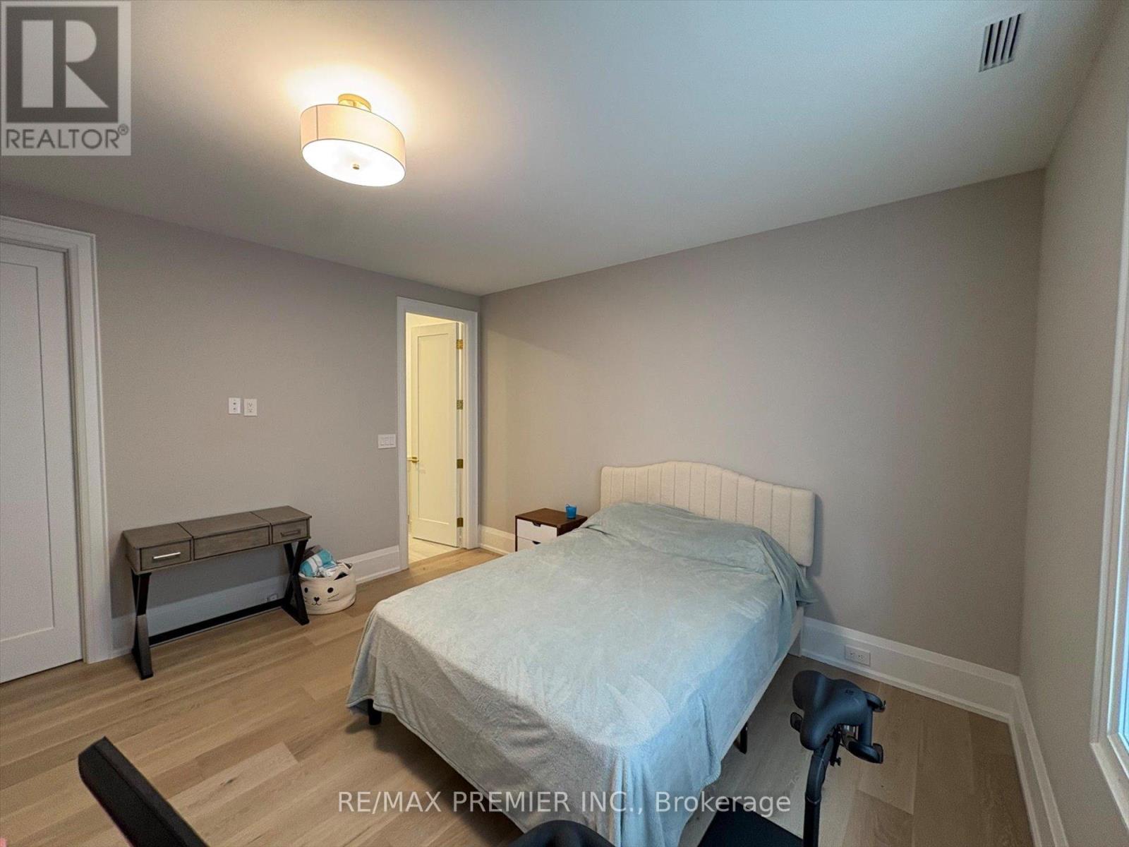 127 Carmela Avenue, Richmond Hill, Ontario  L4E 2V6 - Photo 36 - N13025766