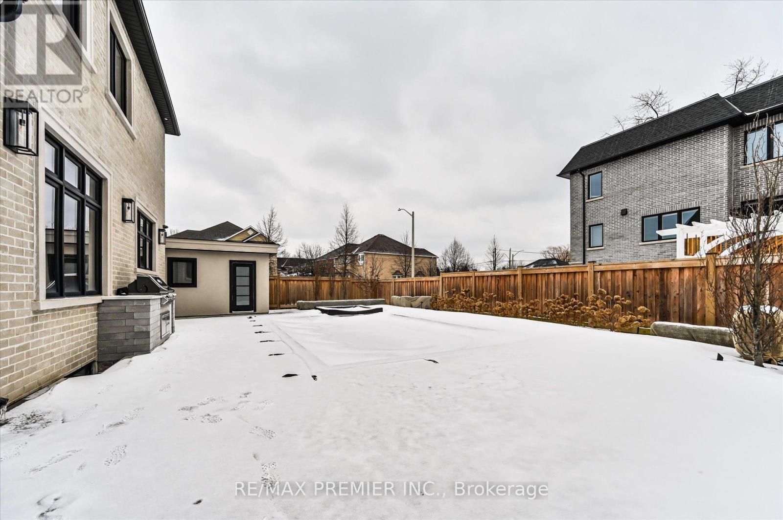 127 Carmela Avenue, Richmond Hill, Ontario  L4E 2V6 - Photo 40 - N13025766