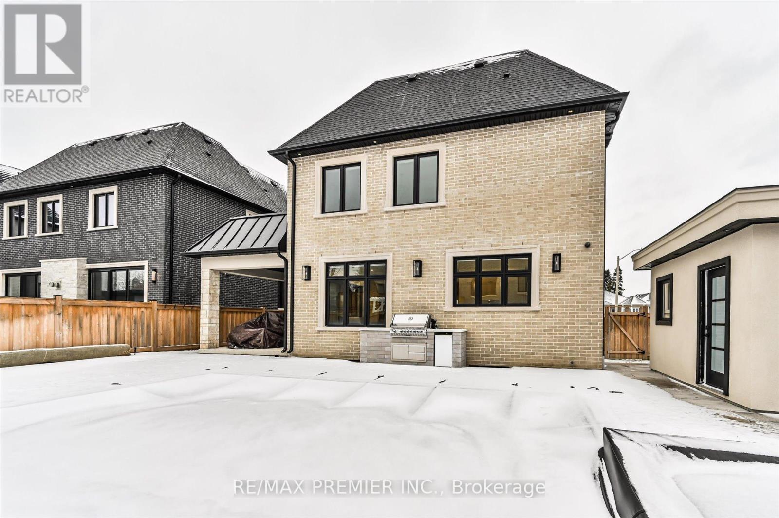 127 Carmela Avenue, Richmond Hill, Ontario  L4E 2V6 - Photo 43 - N13025766