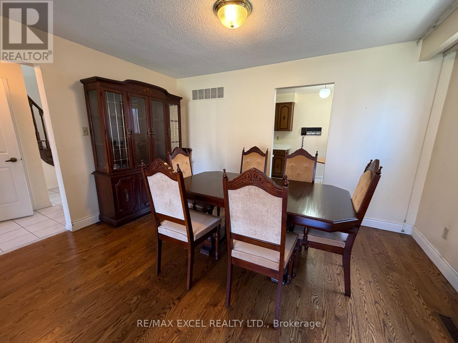 94 Pepperell Crescent, Markham, Ontario  L3R 3G8 - Photo 6 - N13025782