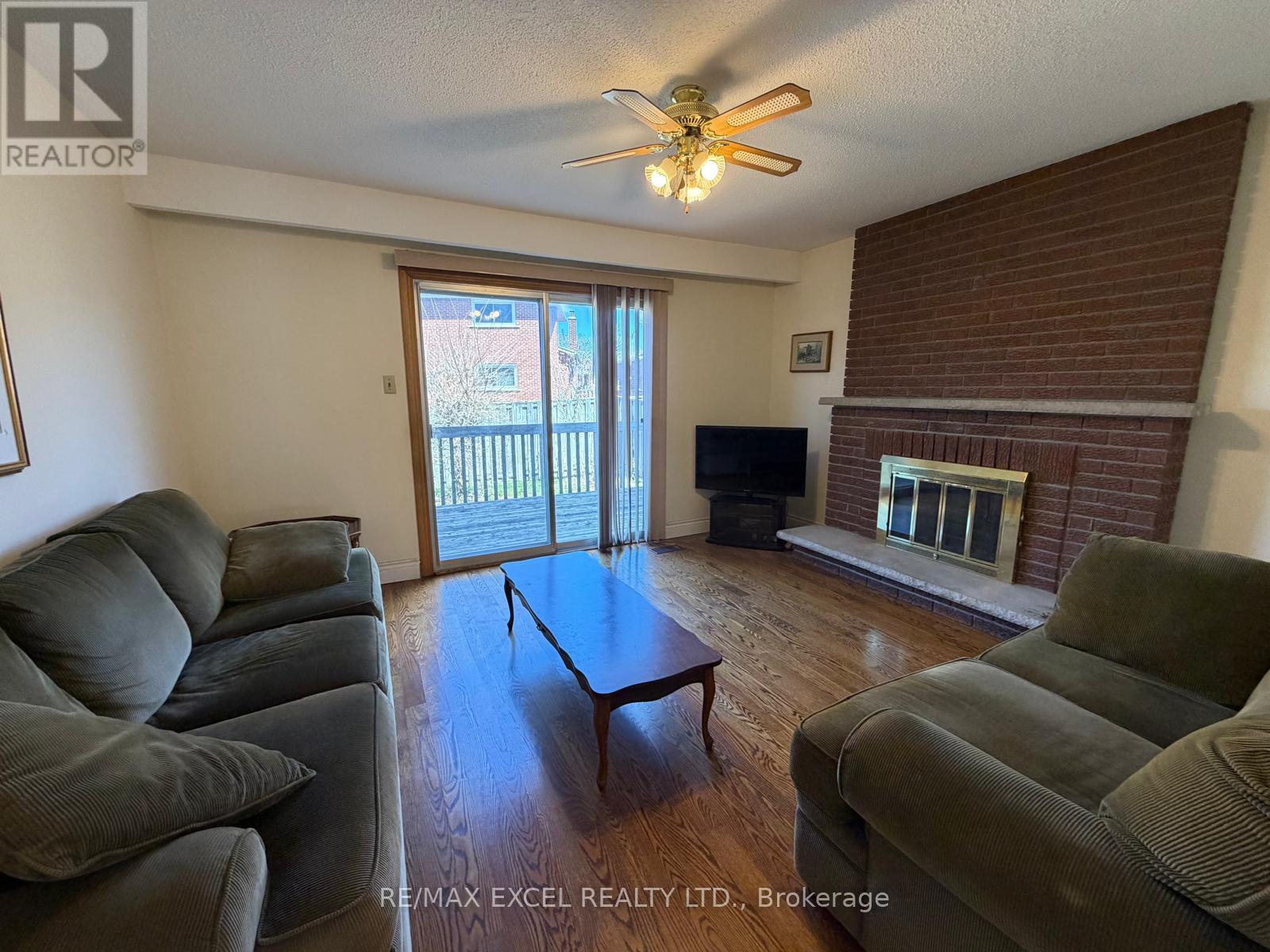 94 Pepperell Crescent, Markham, Ontario  L3R 3G8 - Photo 7 - N13025782