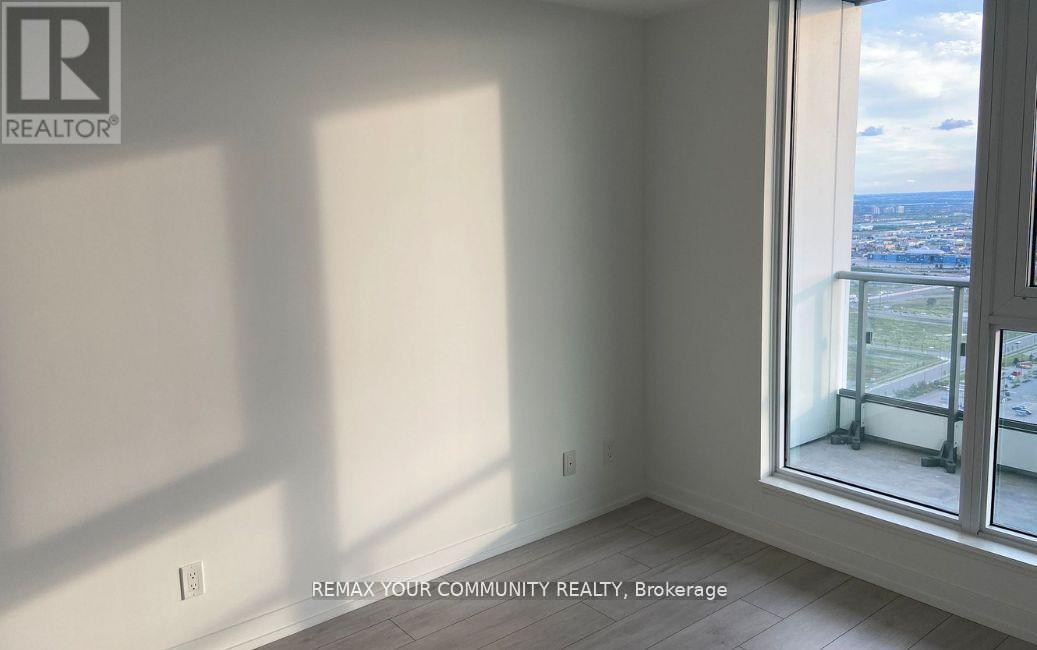 4210 - 950 Portage Parkway, Vaughan, Ontario  L4L 0J7 - Photo 4 - N13025830
