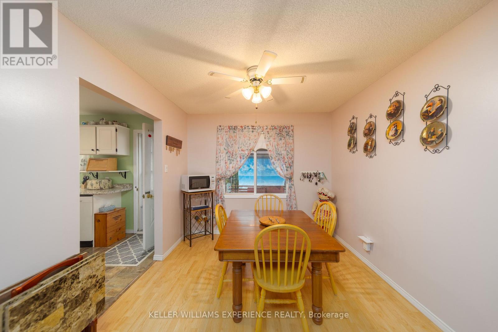 1 Bush Street, Severn (Coldwater), Ontario  L0K 1E0 - Photo 6 - S13025662