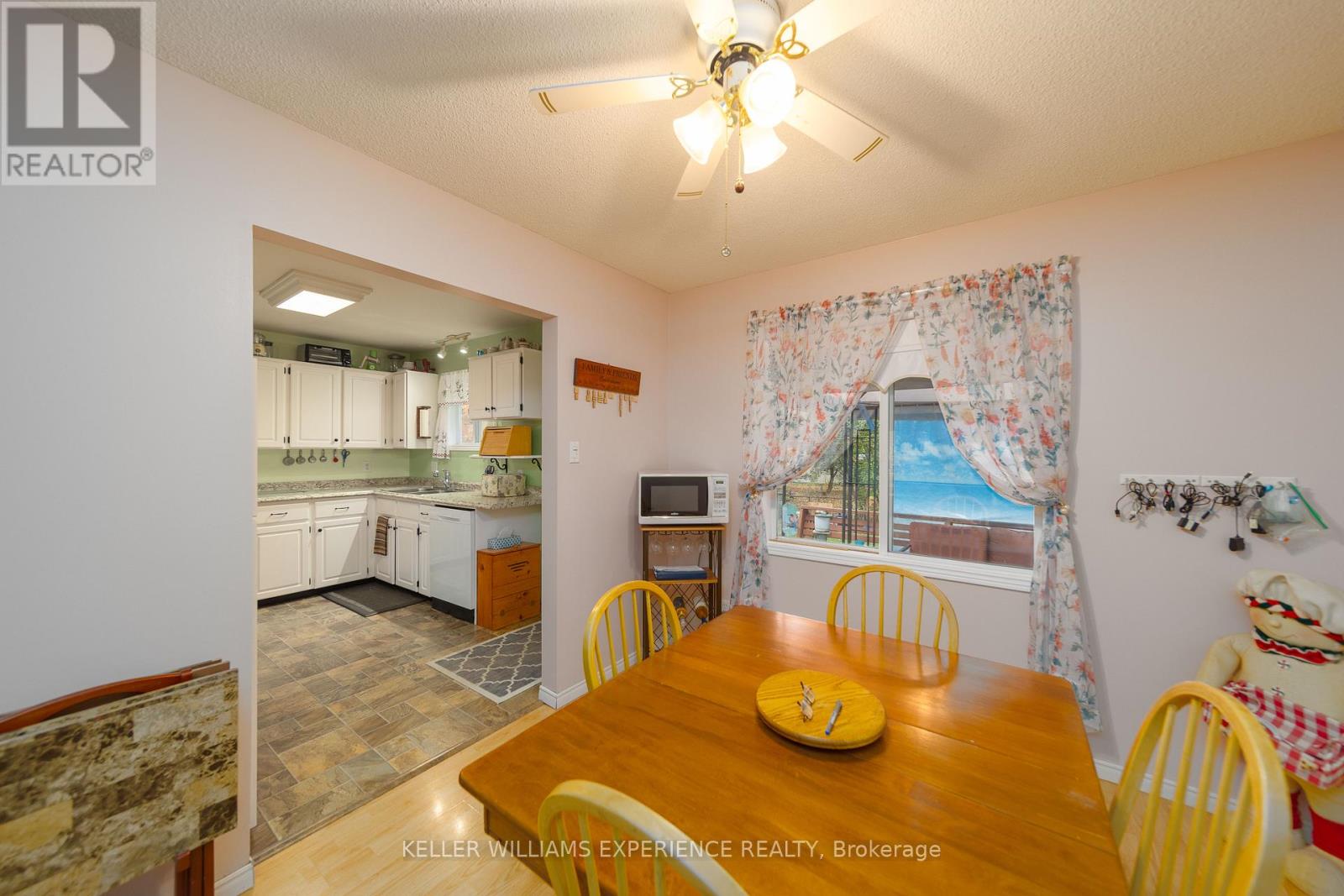 1 Bush Street, Severn (Coldwater), Ontario  L0K 1E0 - Photo 7 - S13025662