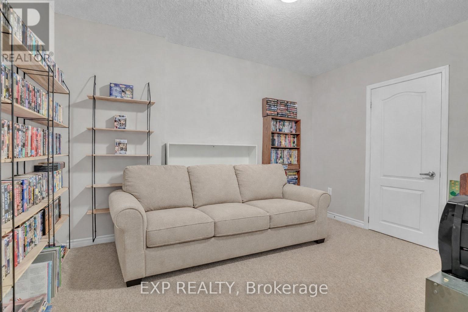 8 - 141 Sydenham Wells, Barrie, Ontario  L4M 0H3 - Photo 20 - S13025672