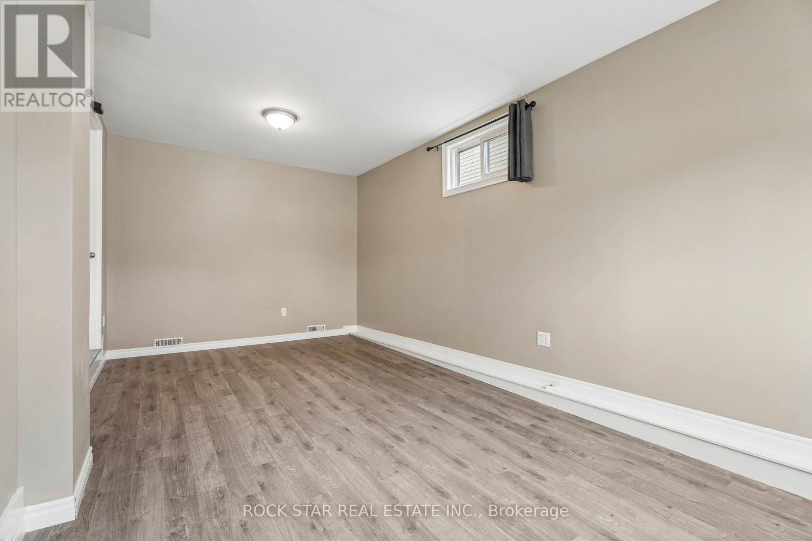 62 Corbett Drive, Barrie (Grove East), Ontario  L4M 5V2 - Photo 5 - S13025828