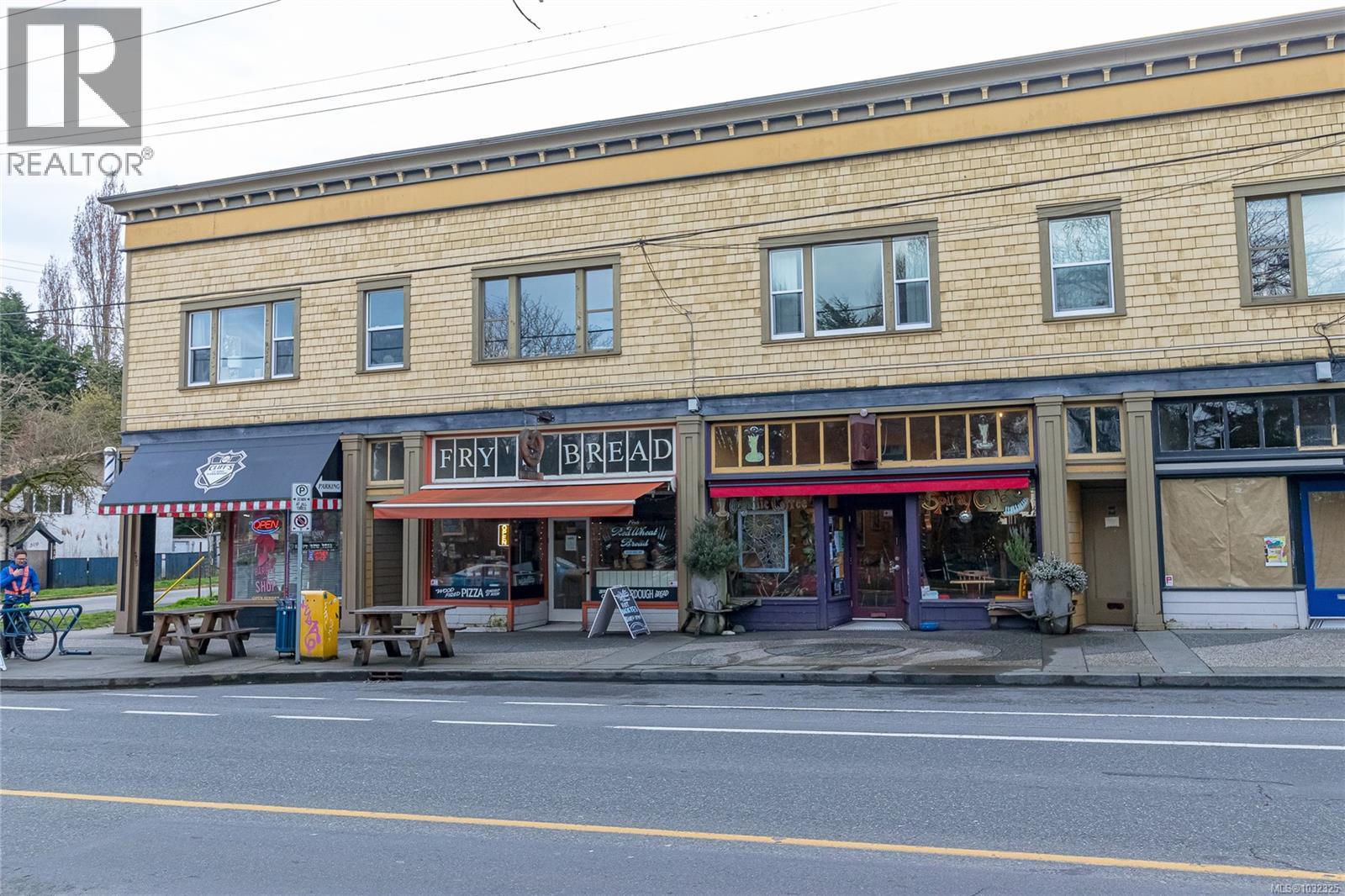 824 Ellery St, Esquimalt, British Columbia  V9A 4R7 - Photo 23 - 1032325