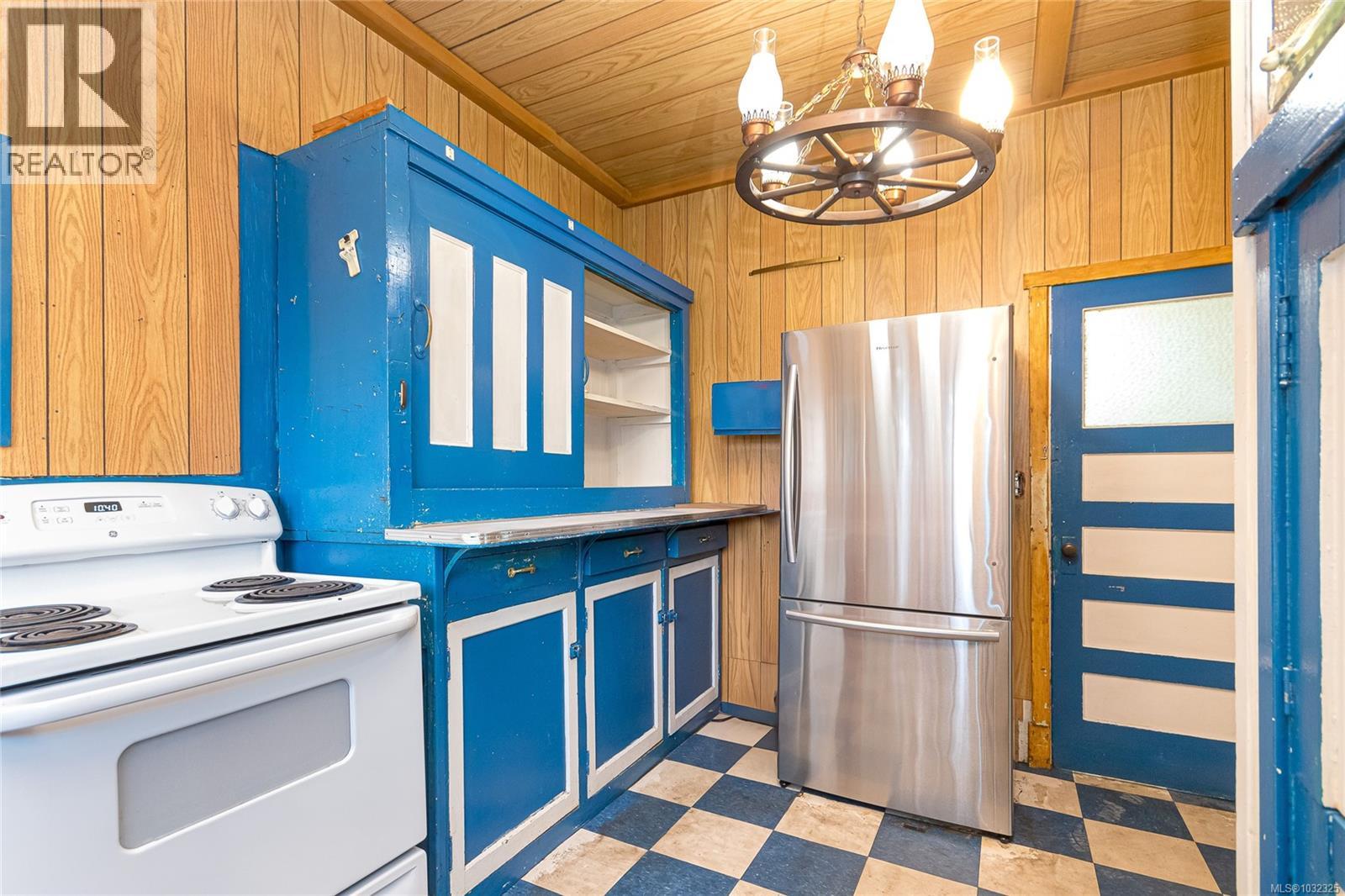 824 Ellery St, Esquimalt, British Columbia  V9A 4R7 - Photo 9 - 1032325