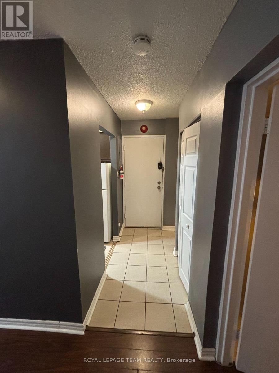 102c - 2044 Arrowsmith Drive, Ottawa, Ontario  K1J 7V8 - Photo 2 - X13003208