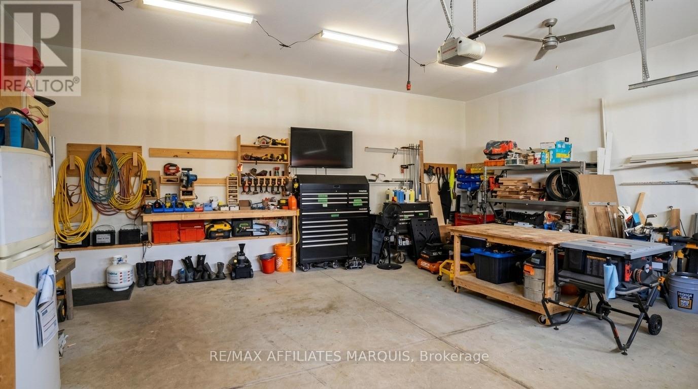 4421m Old Kingston Road, Rideau Lakes, Ontario  K0G 1V0 - Photo 39 - X13021382