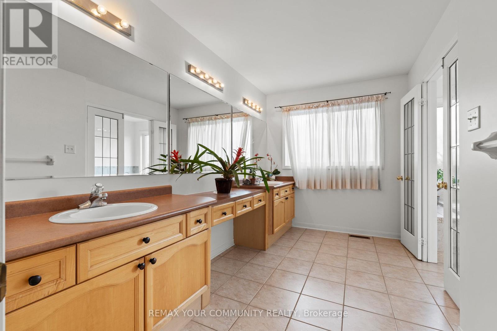 3970 Pondview Way, Mississauga, Ontario  L5N 8J8 - Photo 21 - W13025602