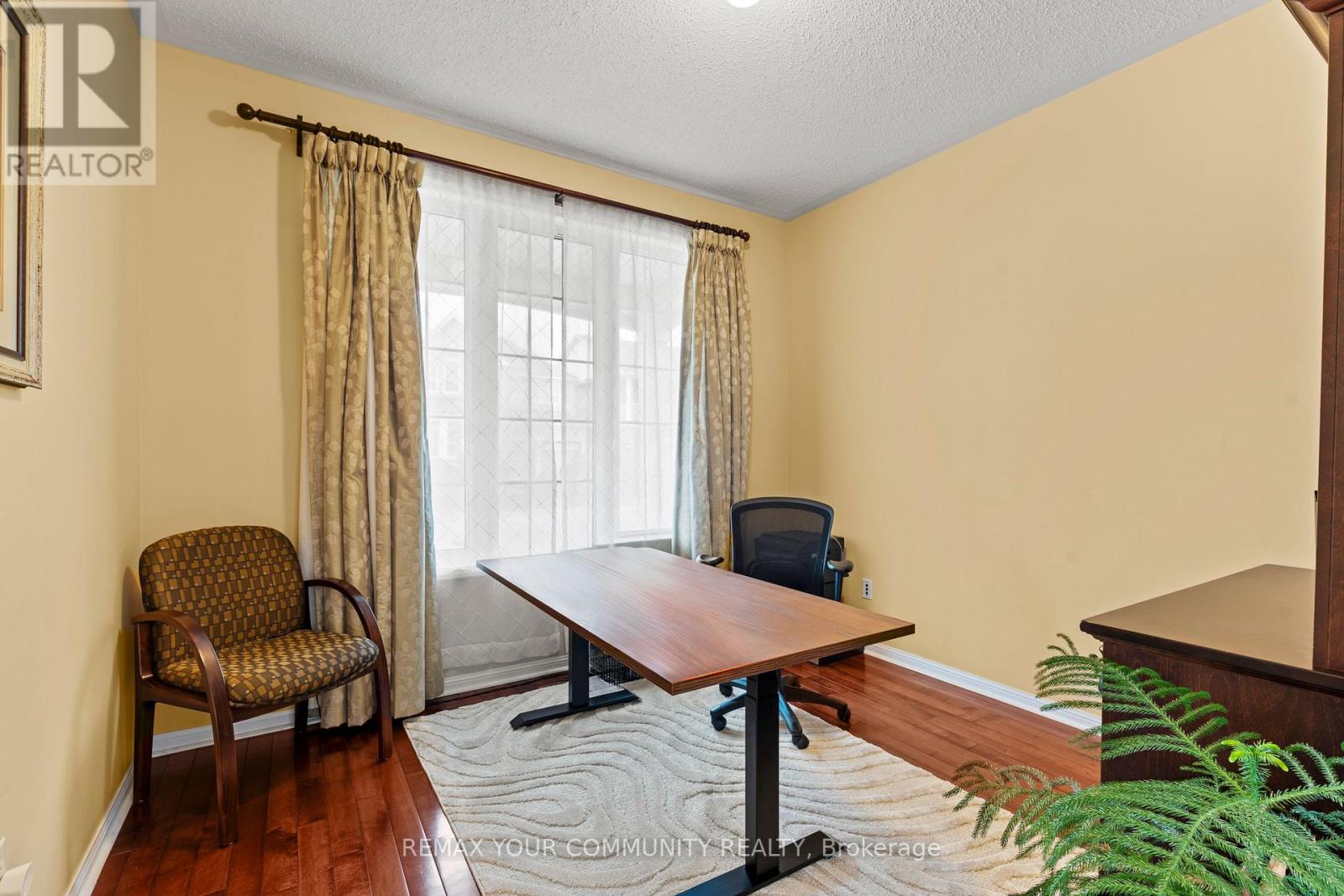 3970 Pondview Way, Mississauga, Ontario  L5N 8J8 - Photo 9 - W13025602