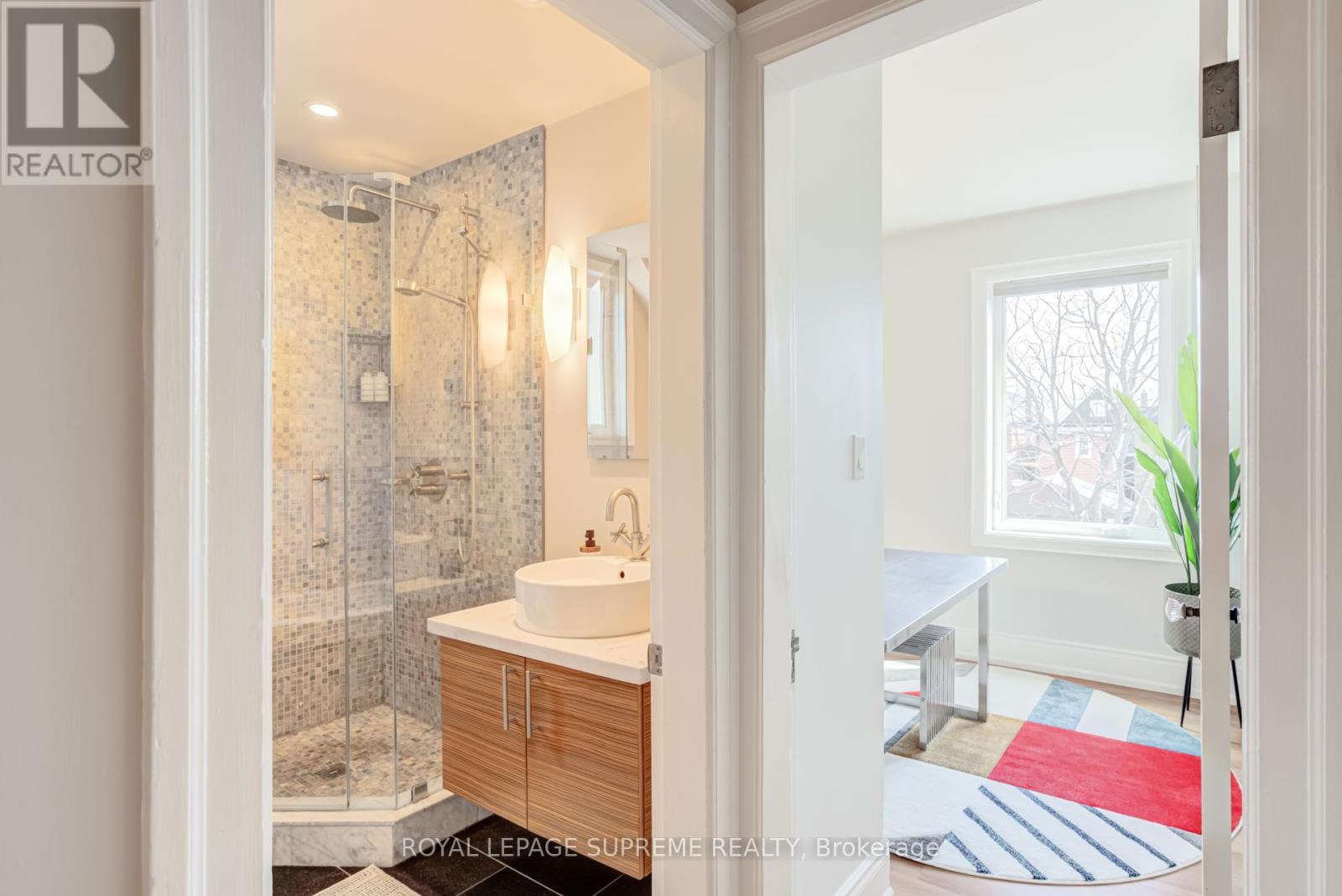 589 Gladstone Avenue, Toronto, Ontario  M6H 3J3 - Photo 27 - W13025638