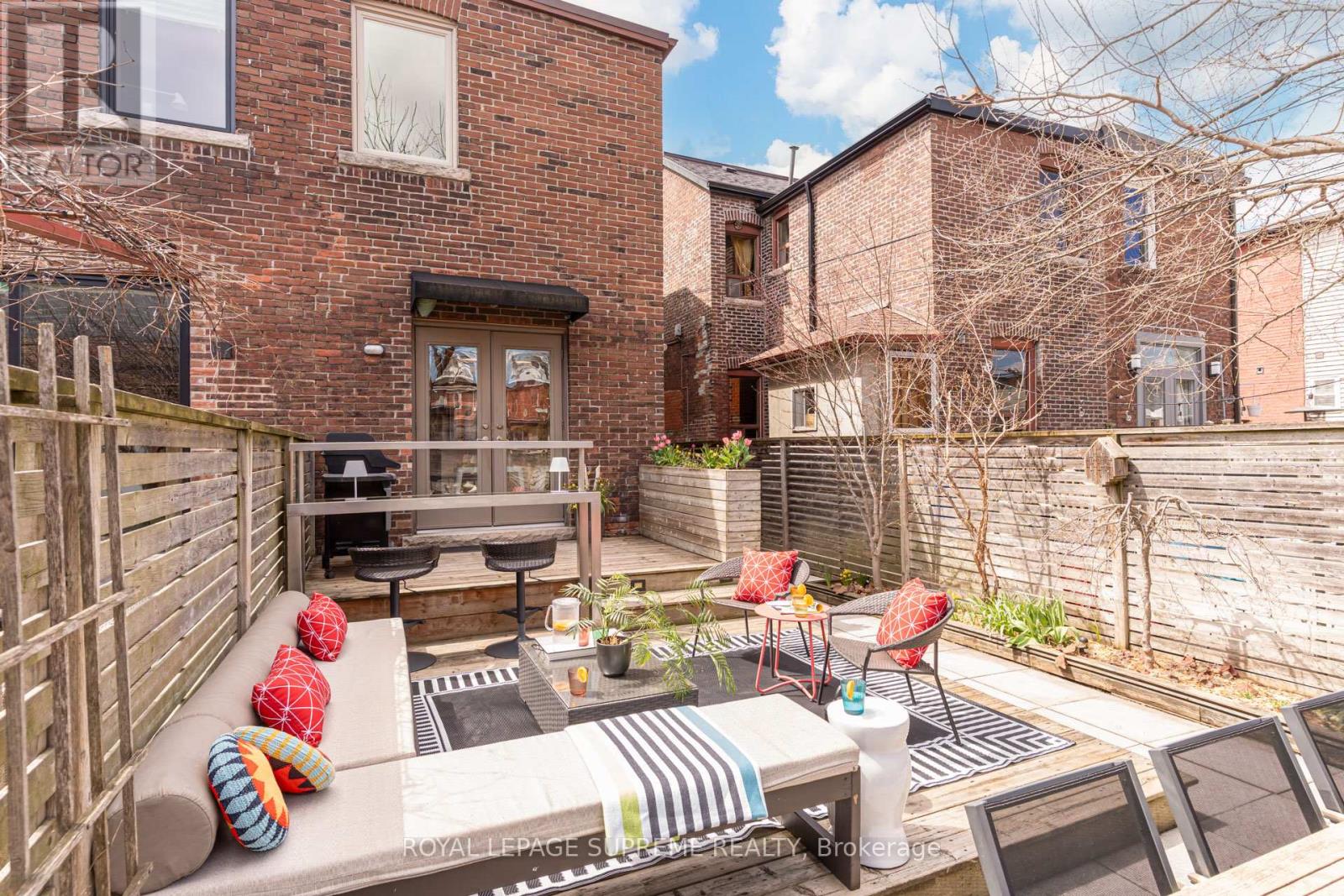 589 Gladstone Avenue, Toronto, Ontario  M6H 3J3 - Photo 36 - W13025638