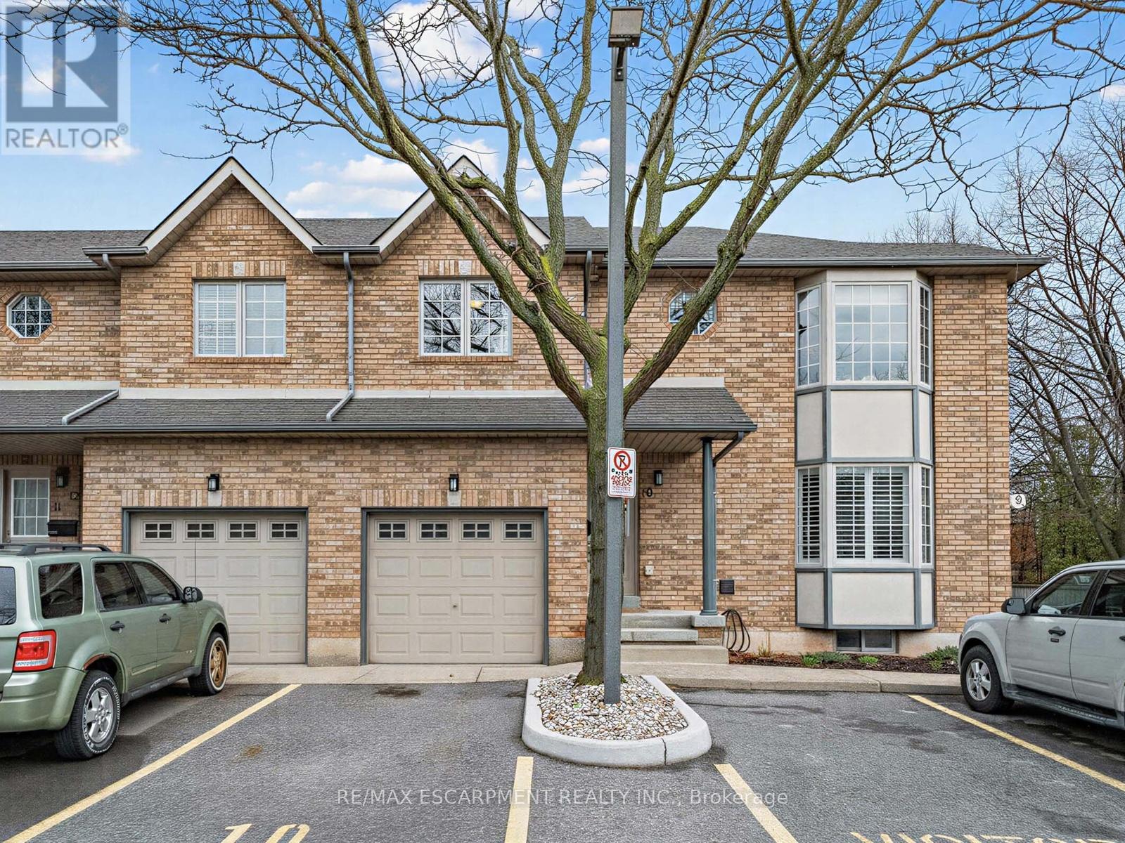 10 - 705 Cumberland Avenue, Burlington, Ontario  L7N 3W4 - Photo 2 - W13025696