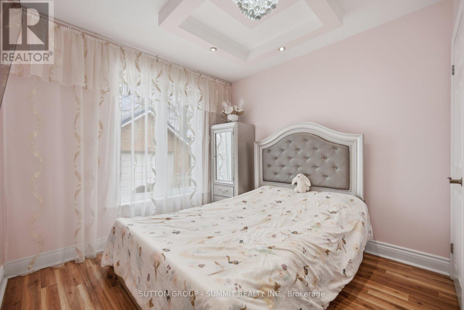 82 Macdonald Street, Toronto, Ontario  M8V 1Y4 - Photo 18 - W13025720