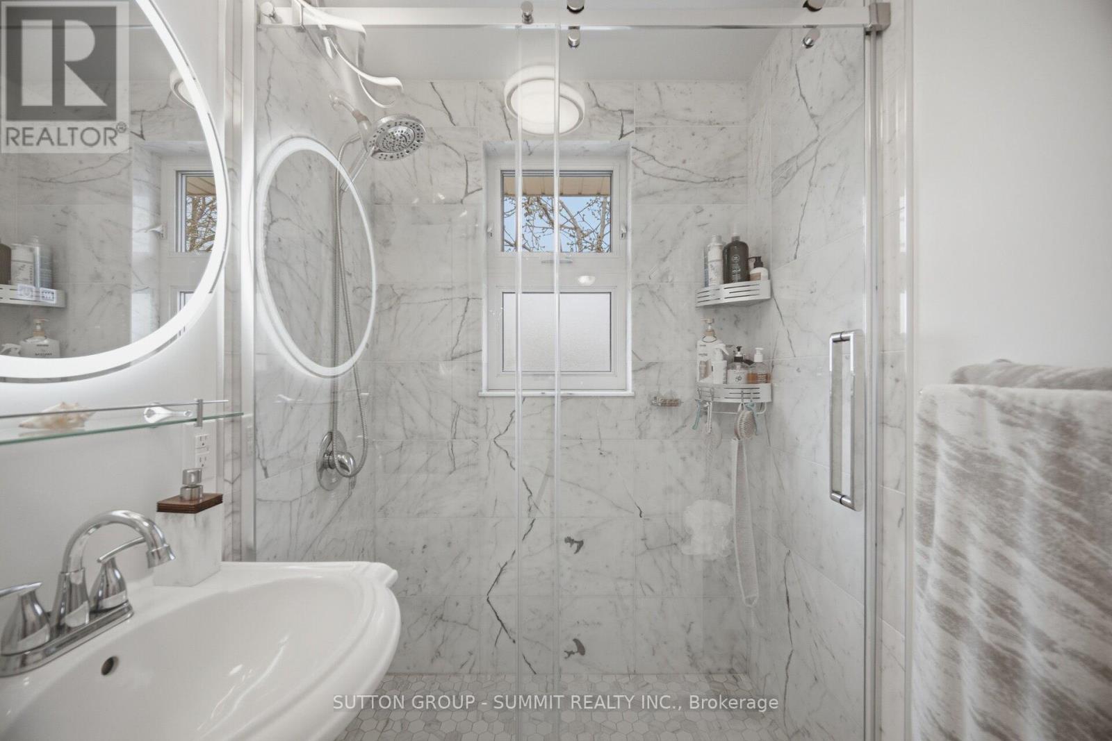 82 Macdonald Street, Toronto, Ontario  M8V 1Y4 - Photo 21 - W13025720