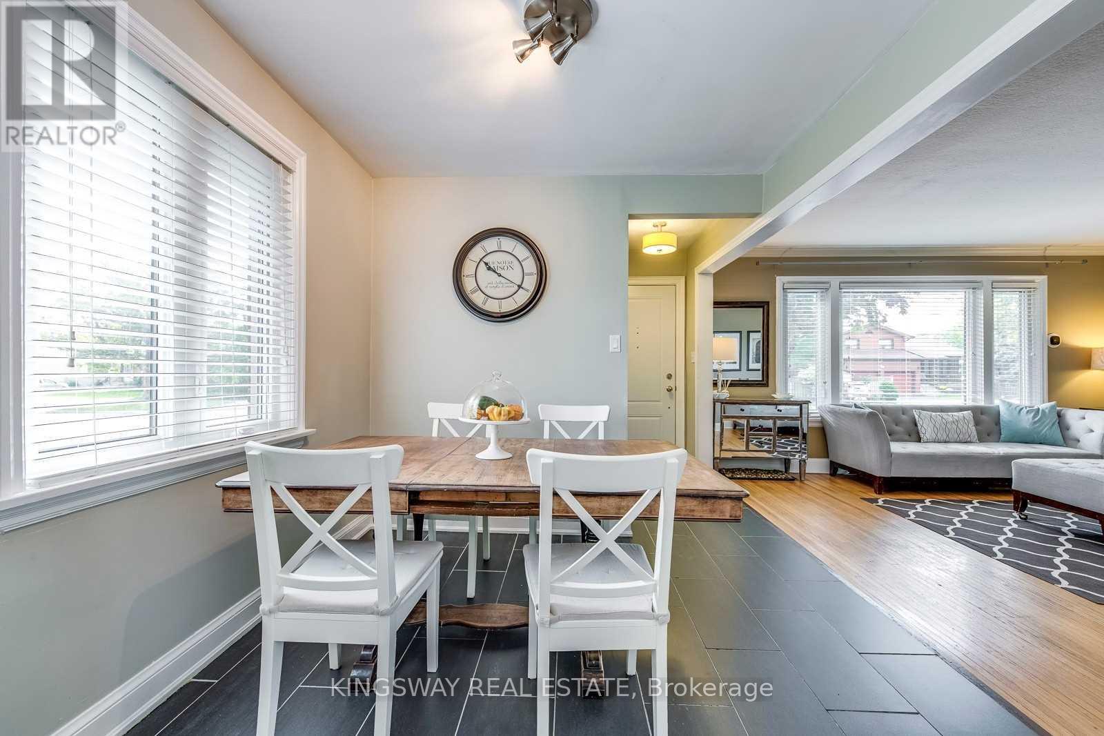 Main - 408 Lanor Avenue, Toronto, Ontario  M8W 2R6 - Photo 9 - W13025750