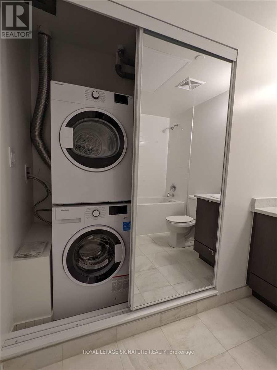 205 - 160 Canon Jackson Drive, Toronto, Ontario  M6M 0B6 - Photo 13 - W13025758